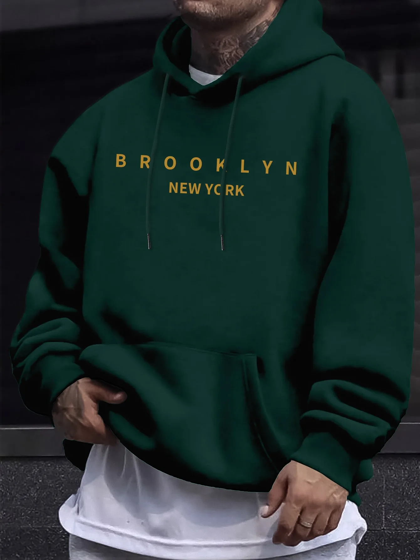 Men's autumn and winter casual fashionable loose brooklyn letter print long sleeved hooded warm sports pullover